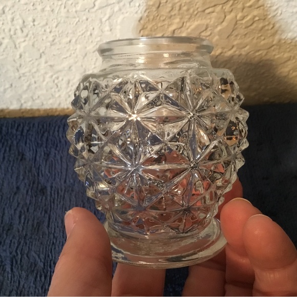 💥3/$20 AVON CRYSTAL FACETS Cut Glass Jar with Lid - Picture 3 of 7